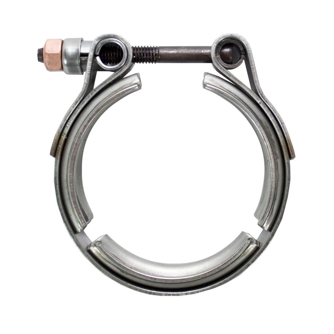 Conjunto de abraçadeiras CT (constant-torque) e mangueiras de silicone Flexfab alinhadas, destacando soluções de fixação e qualidade em sistemas automotivos e industriais.